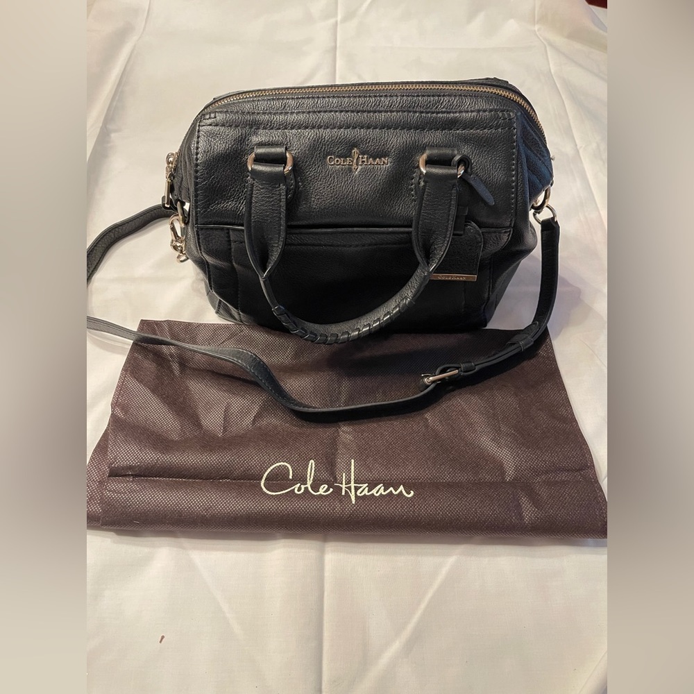 Cole Haan Black leather purse with dust cover